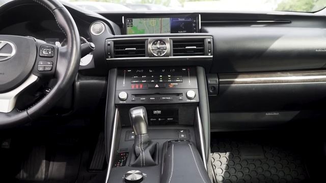 2017 Lexus IS 350 | Executive Pkg- IS350/ Low Low Km/ LCPO 1.9% | 6092