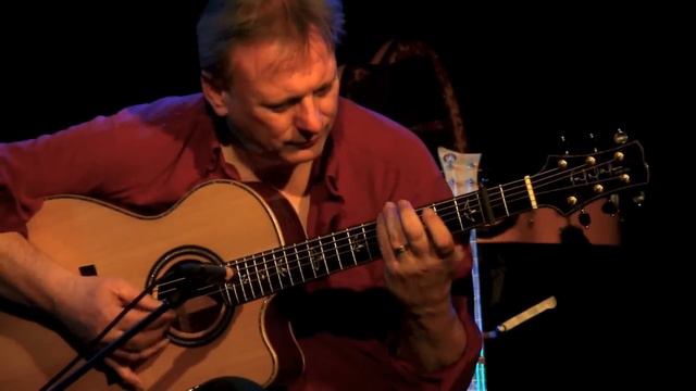 Tony McManus: "Shallow Brown" - Hugh's Room смотреть онлайн