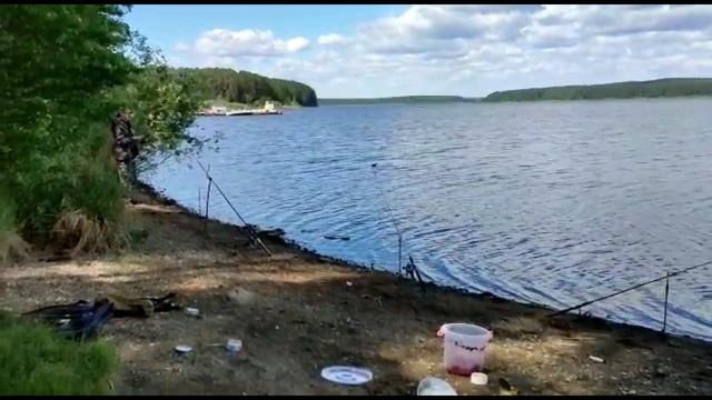 Верхне-Сысертское водохранилище . Рыбалка на донки. ЛОВЛЯ НА ФИДЕР И ПЕНОПЛАСТ смотреть онлайн