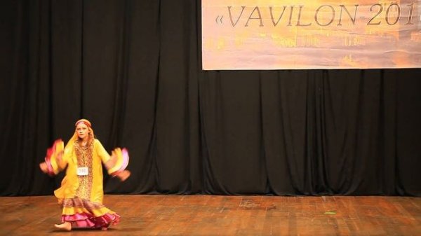 Vavilon 2016 04 02 #1 MVI 0758 Belly dance