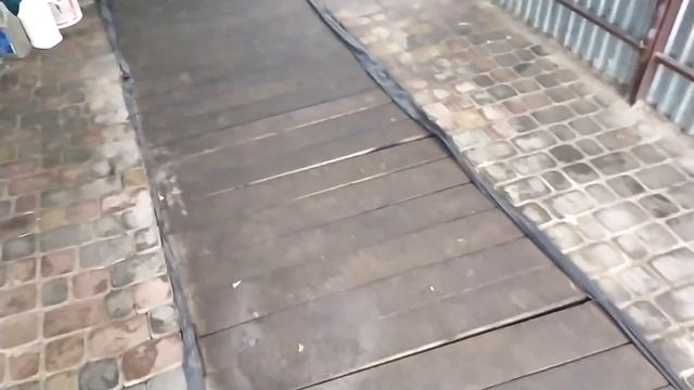 СМОТРОВАЯ ЯМА В ГАРАЖЕ КОТОРАЯ НЕ ПОТЕЕТ И НЕ МОКРЕЕТ смотреть онлайн