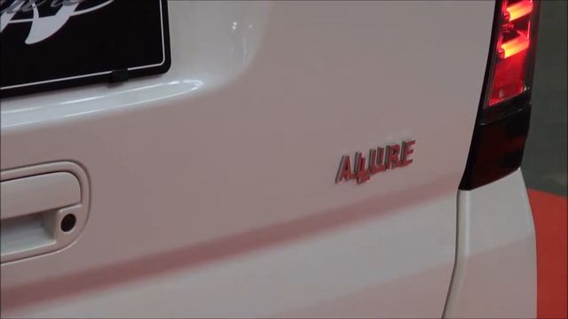 ALLURE Honda N BOX CUSTOM DBA-JF1 / ホンダ　エヌボックス смотреть онлайн