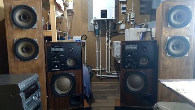 35АС201 сравнение с TQWP на двух 10гдш смотреть онлайн