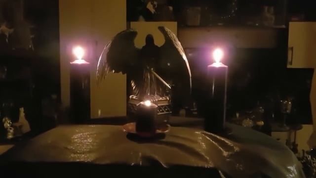 КОРОНОВАННАЯ ВЕДЬМА ... смотреть онлайн