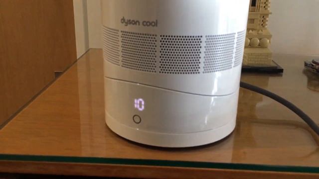 Brand new Dyson Cool Fan AM06 making screeching noises at higher speeds смотреть онлайн