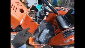 Ремонт минитрактора Кубота.Собираем бассейн.Расчистка участка.