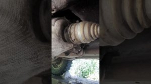 нива 2121, как снять задний шрусовский кардан.