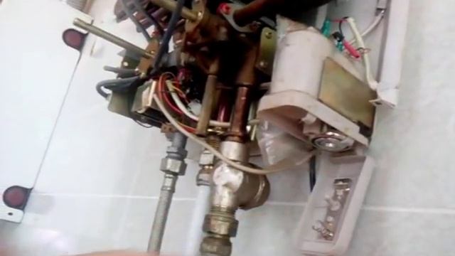 Газовая колонка, питание от сети. смотреть онлайн