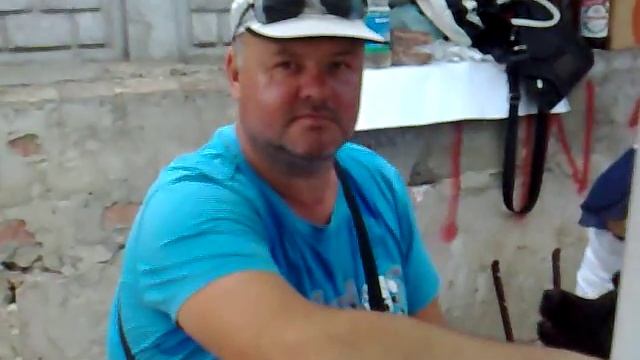Сумские власти выгоняют щенков и котят с рынка смотреть онлайн