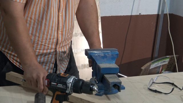 Taladro Percutor WORX WX 373.3