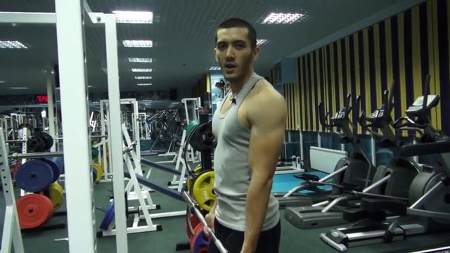 Как качать руки? Большой бицепс. Тренировка рук - подъем штанги. Как накачать руки быстро? Часть 1 смотреть онлайн