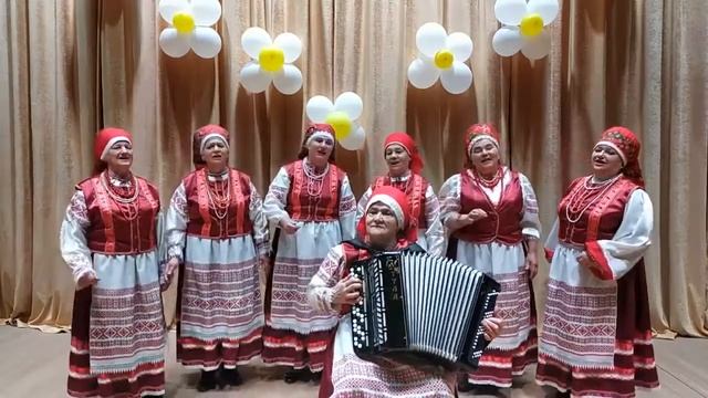 НСК, фольклорный ансамбль «Калинушка» - «Шёл со службы пограничник» смотреть онлайн