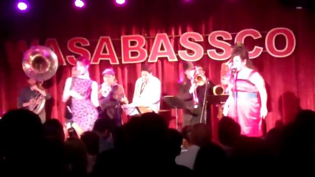 Broadway Brassy - F2$k You - Sapphire Jones - Wasabassco Burlesque (part 1) смотреть онлайн