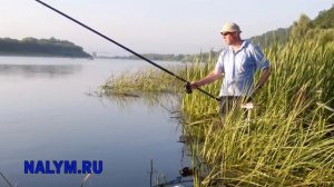 Монтаж оснастки на болонской удочке с инерционной катушкой