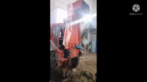 включил передачу а трактор не едит. причина