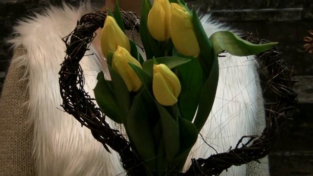 Акция от цветочного магазина Ми-Ми на тюльпаны к 8 марта смотреть онлайн