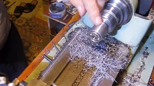 Как сделать ВРАЩАЮЩИЙСЯ ЦЕНТР для токарного станка смотреть онлайн