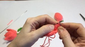 Как вязать тюльпаны спицами на 8 марта/How to knit tulips with knitting needles for March 8