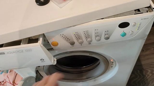 Destruction of the Zanussi washing machine without shock absorbers! смотреть онлайн