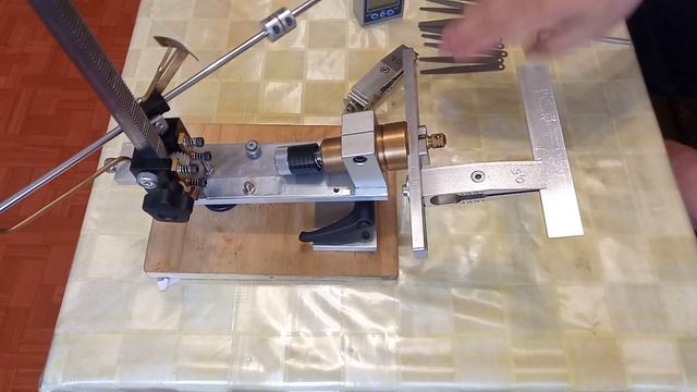 О выравнивании ножа в губках. Подгоняю положение губок под искривленное зажатие. Часть 4. смотреть онлайн