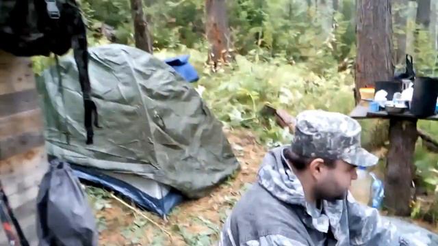 СЕНТЯБРЬСКИЙ ПОХОД С ДРУЗЬЯМИ смотреть онлайн