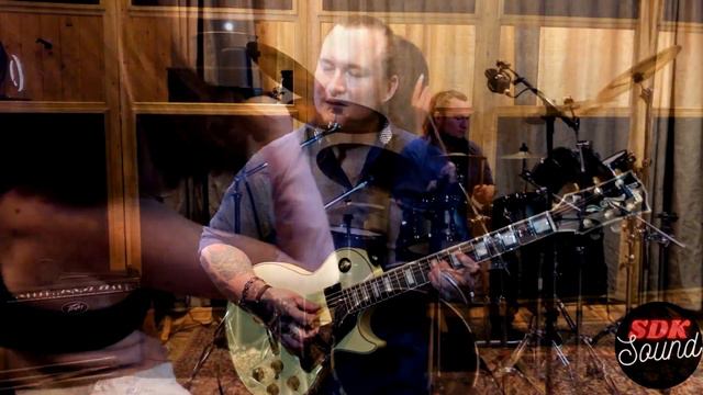 Nightcall (Rus Cover Version) смотреть онлайн
