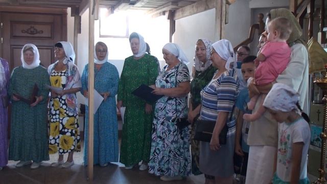 Праздник в Омском Храме Архангела Михаила. Обретения мощей преп. Сергия Радонежского. 18.07.2023 смотреть онлайн