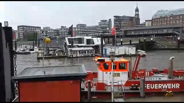 Гамбург/Набережная Эльбы/Старый тоннель под Эльбой/Hamburg/Embankment of Эльбы/Tunnel under Эльбой. смотреть онлайн