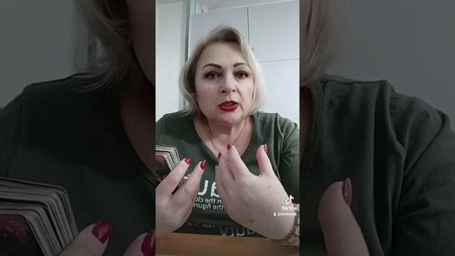 Какой хочет видеть вас мужчина в Новом году???? смотреть онлайн