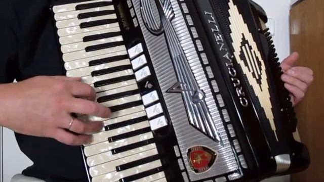 Crucianelli 120 Bass Teil 2 смотреть онлайн