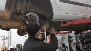 Peugeot 308, Пежа 308. Замена сайлентблоков задней балки