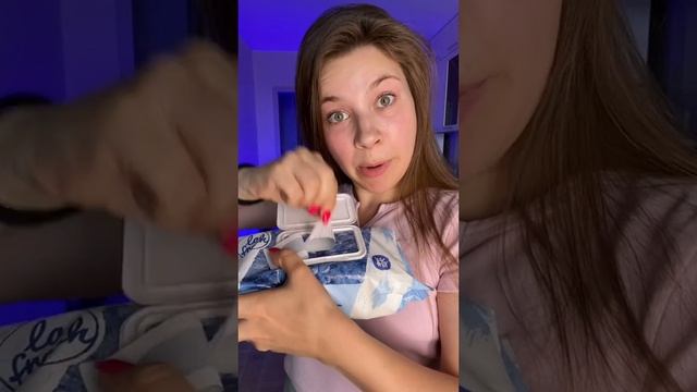 ОТТИРАЕМ РАЗВОДЫ НА ФУТБОЛКЕ ? #SHORTS смотреть онлайн