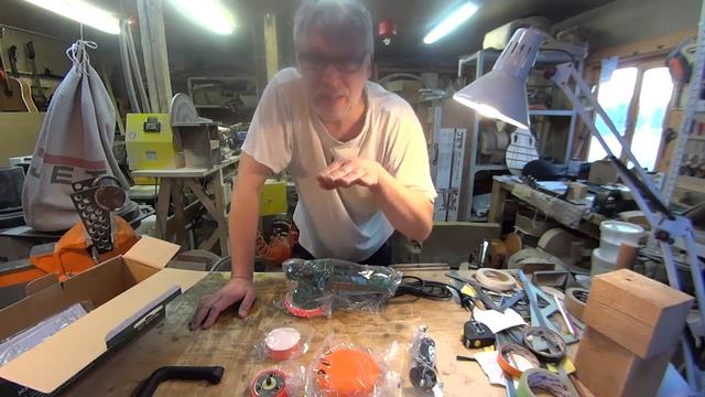 Механизация полирования лака на гитаре, часть 2. Обзор полировальной машинки Status XPA9-125CE.