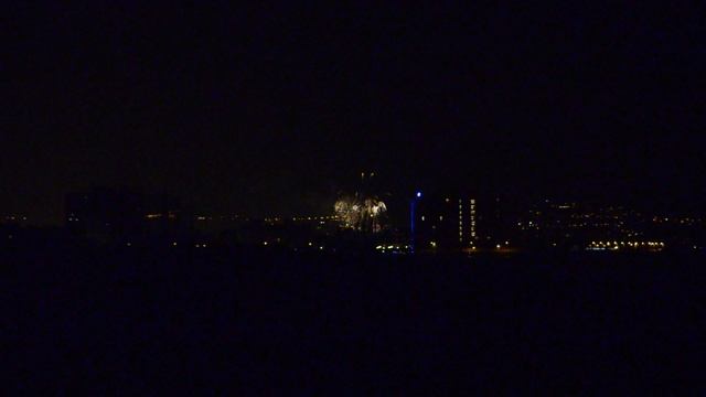 Фейерверк в Малаге, Испания (1) смотреть онлайн