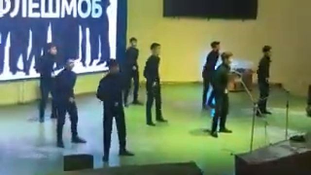 Флешмоб 233 КРиС смотреть онлайн