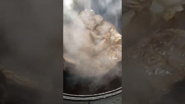 Fried meat. Мясо для плова. смотреть онлайн
