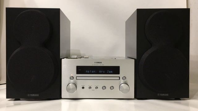 Yamaha CRX 550 USB mode смотреть онлайн