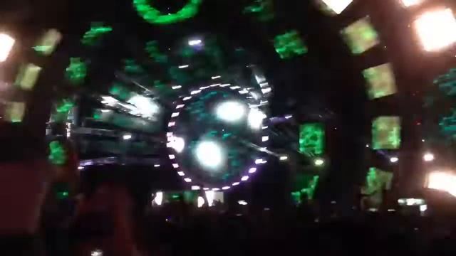 Lumines Live! music hits different смотреть онлайн