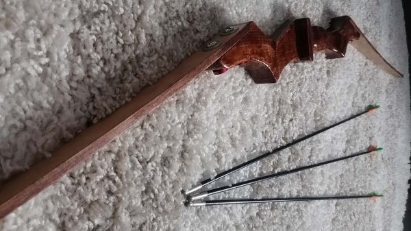 Лук из мебельных ламелей своими руками