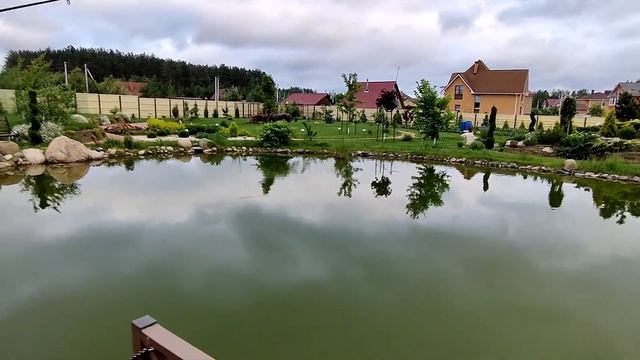 Рыбалка в своем пруду. Поймал КАРПА в своем пруду на кукурузу. Интересная рыбалка и рыба к столу. смотреть онлайн