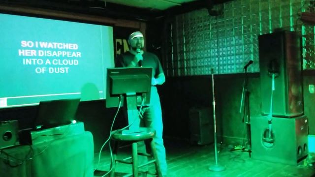 Local Cowboy gets Folks at the Bar Groovy with "Good Directions" смотреть онлайн