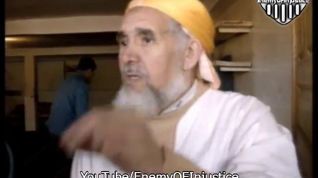 إنفجار قنبلة في أحد مساجد براقي أثناء صلاة التراويح 23-01-1998 смотреть онлайн