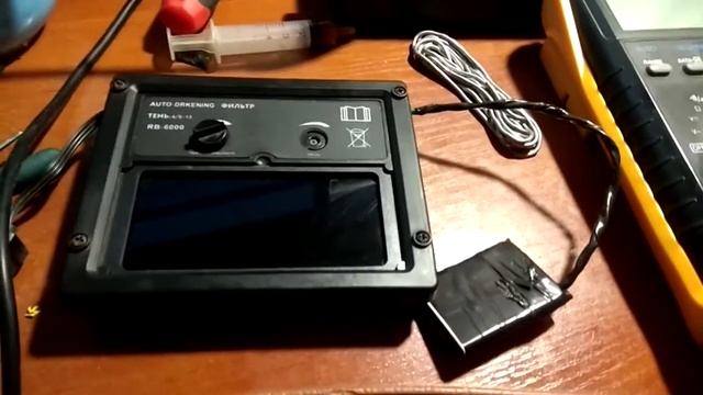 Сварочная маска хамелеон плохо работает, Замена батарейки. смотреть онлайн