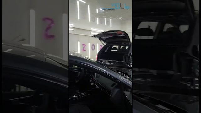 Audi A5 - оклейка крыши, бронирование оптики и под ручками, тонировка пленками Llumar и UltraVision смотреть онлайн