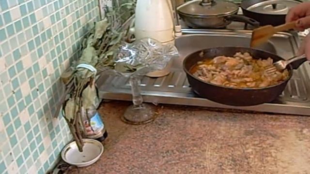 Тушить просто нежную курицу в томатном кетчупе Готовим дома сами просто быстро вкусно Домашняя смотреть онлайн