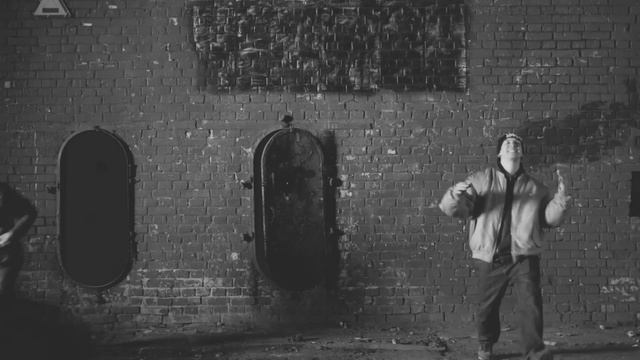 BRUTTO – Партизан Рок [Official Music Video] смотреть онлайн