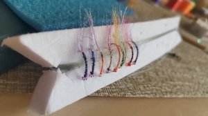 мушки на зимнего омуля которые я обещал показать прекрасно работают зимой с глубины