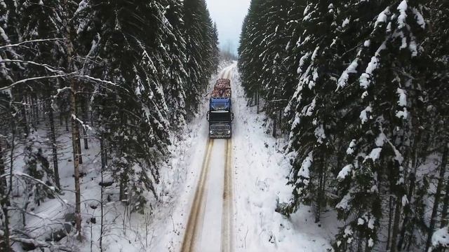 Volvo FH 750 met kruipversnellingen: volledig thuis in de Finse sneeuw смотреть онлайн
