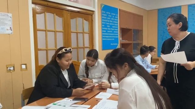 Аймуханова А.А. "Любимых книг знакомые страницы" смотреть онлайн