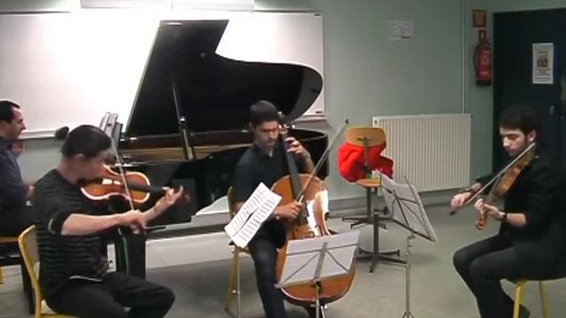 A DVORAK Bagatelle en sol Mineur смотреть онлайн